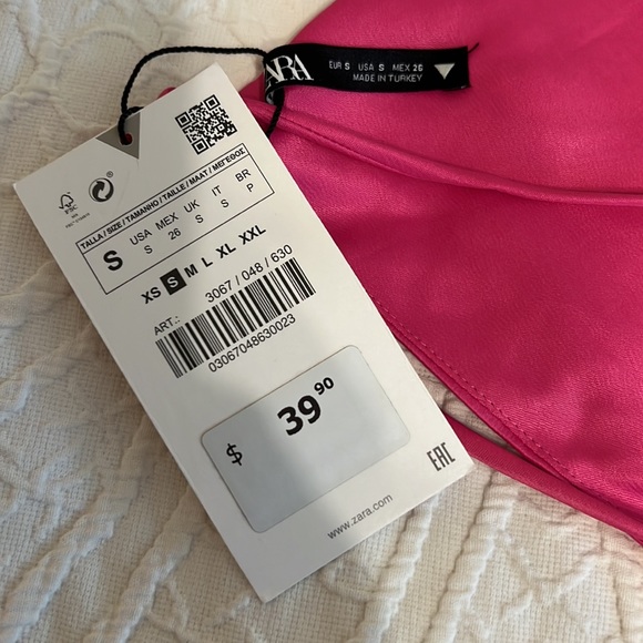 Brand New - pink bandana tie top - Picture 3 of 3